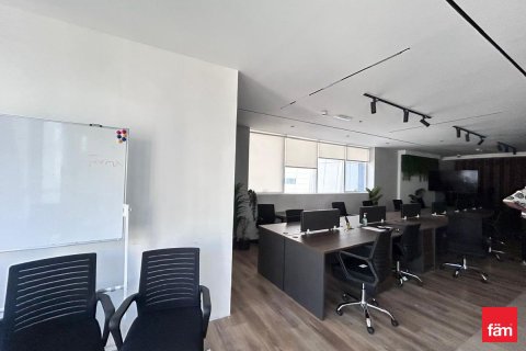 Oficina en Business Bay, Dubai, 162.6 m², № 111888 - foto 6