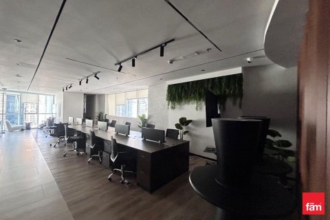 Oficina en Business Bay, Dubai, 162.6 m², № 111888 - foto 3
