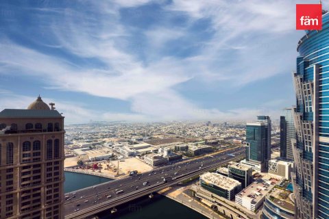 Apartment in Business Bay, Dubai 3 bedrooms, 180.3 sq.m. № 111874 - photo 27