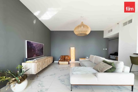 Apartment in Business Bay, Dubai 3 bedrooms, 180.3 sq.m. № 111874 - photo 14