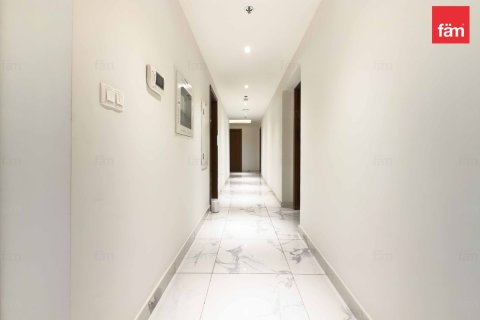 Apartment in Business Bay, Dubai 3 bedrooms, 180.3 sq.m. № 111874 - photo 12