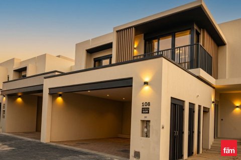 Townhouse in Jebel Ali, Dubai 4 bedrooms, 335.9 sq.m. № 111886 - photo 5