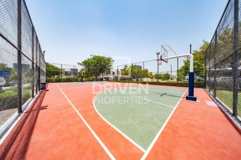 Villa in wasl gate, Dubai 5 bedrooms, 433.86 sq.m. № 129800 - photo 12