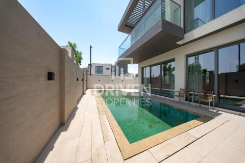 Villa in wasl gate, Dubai 5 bedrooms, 433.86 sq.m. № 129800 - photo 23