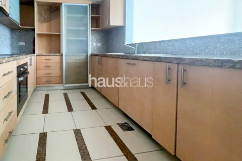 Apartment in Park Island, Dubai Marina, Dubai 2 bedrooms, 126 sq.m. № 45011 - photo 4