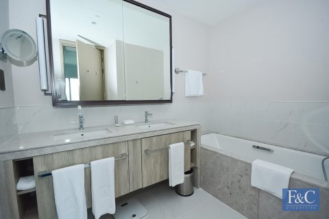Appartement à Address Harbour Point, Dubai Creek Harbour (The Lagoons), Dubai, 3 chambres, 148 m², № 103793 - photo 23