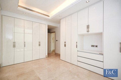 Apartment in The Crescent, Palm Jumeirah, Dubai 2 bedrooms, 123 sq.m. № 103801 - photo 27
