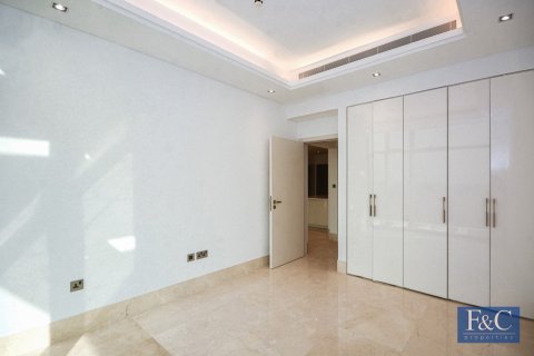Apartment in The Crescent, Palm Jumeirah, Dubai 2 bedrooms, 123 sq.m. № 103801 - photo 18