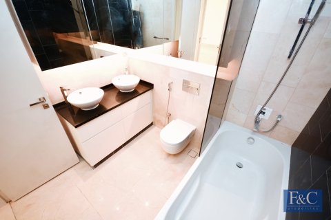 Apartment in The Crescent, Palm Jumeirah, Dubai 2 bedrooms, 123 sq.m. № 103801 - photo 21
