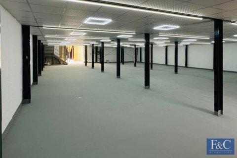 Entrepôt à Al Quoz Industrial Area, Al Quoz, Dubai, 635 m², № 103790 - photo 7