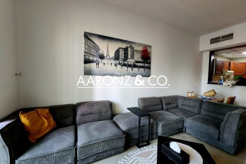 Appartement à Icon Tower 2, Jumeirah Lake Towers, Dubai, 1 chambre, 64 m², № 84418 - photo 3