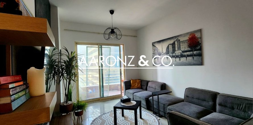 Appartement à Icon Tower 2, Jumeirah Lake Towers, Dubai, 1 chambre, 64 m², № 84418