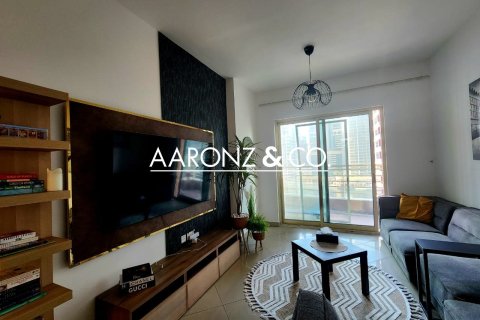 Appartement à Icon Tower 2, Jumeirah Lake Towers, Dubai, 1 chambre, 64 m², № 84418 - photo 2