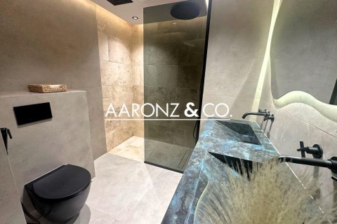 Apartment in Damac Heights, Dubai Marina, Dubai 3 bedrooms, 180 sq.m. № 84417 - photo 21