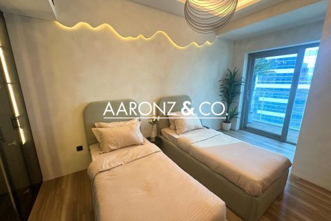 Apartment in Damac Heights, Dubai Marina, Dubai 3 bedrooms, 180 sq.m. № 84417 - photo 7