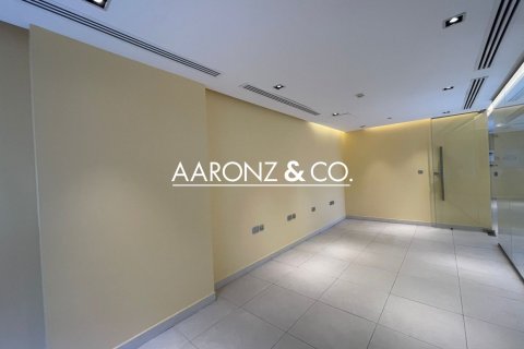 Oficina en Business Bay, Dubai, 95 m², № 84419 - foto 4