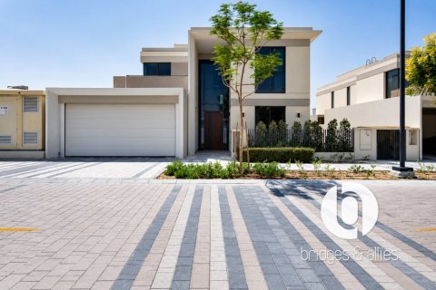 Villa en Tilal Al Ghaf, Dubai, 5 dormitorios, 414 m², № 111768 - foto 8