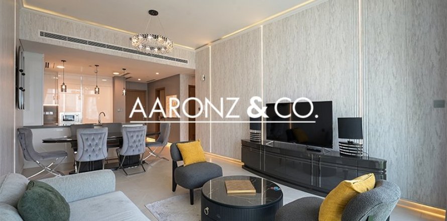 Квартира в Аль-Васле, Дубай, 2 спальни, 125м², № 78527