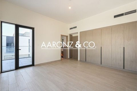 Villa à Al Furjan, Dubai, 4 chambres, 376.3 m², № 78531 - photo 4