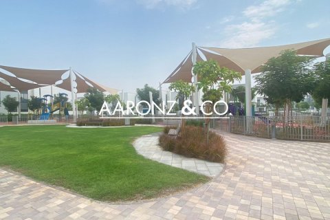 Villa à Al Furjan, Dubai, 4 chambres, 376.3 m², № 78531 - photo 11