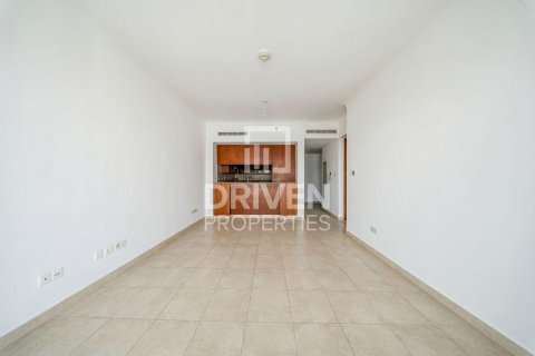 Appartement à The Fairways, The Views, Dubai, 1 chambre, 72.28 m², № 128126 - photo 2
