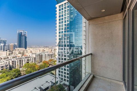 Apartment in The Fairways, The Views, Dubai 1 bedroom, 68.1 sq.m. № 128125 - photo 13