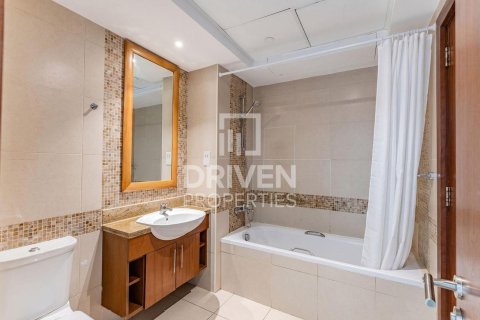 Apartment in The Fairways, The Views, Dubai 1 bedroom, 68.1 sq.m. № 128125 - photo 10
