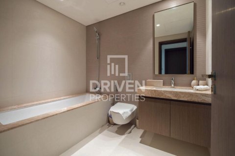 Apartment in EMAAR Beachfront, Dubai Harbour, Dubai 2 bedrooms, 130.16 sq.m. № 128106 - photo 12