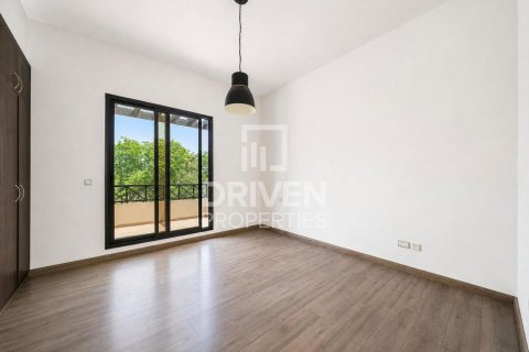 Villa à Al Salam, Mudon, Dubai, 4 chambres, 371.15 m², № 128116 - photo 15