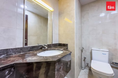 Apartment in Al Furjan, Dubai 2 bedrooms, 130.3 sq.m. № 59022 - photo 15