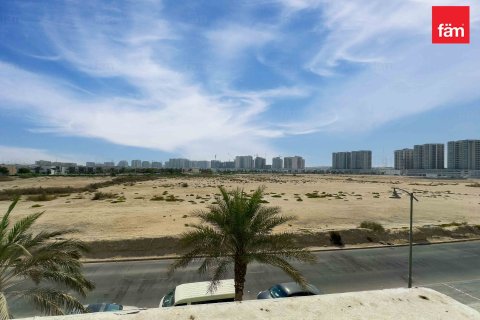 Apartment in Al Furjan, Dubai 2 bedrooms, 195.4 sq.m. № 59015 - photo 15