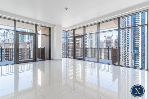 Appartement à BLVD Crescent, Downtown Dubai (Downtown Burj Dubai), Dubai, 2 chambres, 155 m², № 45528 - photo 1