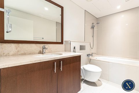 Appartement à BLVD Crescent, Downtown Dubai (Downtown Burj Dubai), Dubai, 2 chambres, 155 m², № 45528 - photo 13