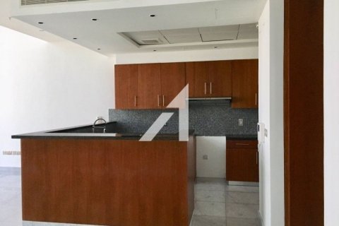 Купить дуплекс в Central Park Tower, DIFC, Дубай: 2 спальни, 151м², № 90724 - фото 11