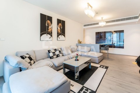 Купить квартиру в The Address Jumeirah Resort and Spa, Джумейра Бич Резиденс, Дубай: 3 спальни, 173м², № 105357 - фото 22