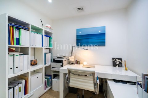 Снять в аренду квартиру в FIVE Palm Jumeirah, Пальма Джумейра, Дубай: 3 спальни, 204.56961891м², № 63255 - фото 17