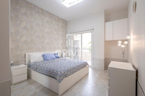 Appartement à Jumeirah Village Circle, Dubai, 2 chambres, 95.78 m², № 138599 - photo 3