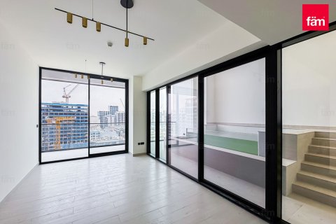 Apartment in Dubai 2 bedrooms, 153.6 sq.m. № 47898 - photo 1