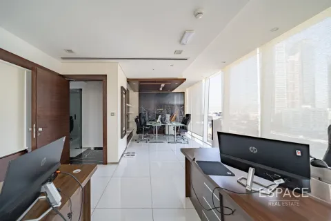 Снять в аренду офис в Бизнес-Бэе, Дубай: 230м², № 71220 - фото 9