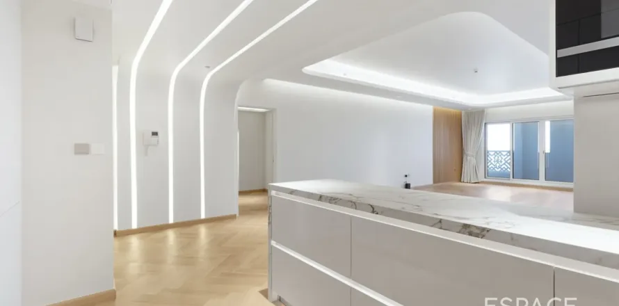 Appartement à Palm Jumeirah, Dubai, 3 chambres, 230 m², № 71216