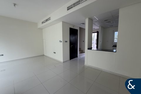 Maison de ville à DAMAC Hills (Akoya by DAMAC), Dubai, 3 chambres, 155 m², № 75163 - photo 3
