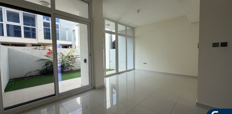 Maison de ville à DAMAC Hills (Akoya by DAMAC), Dubai, 3 chambres, 155 m², № 75163