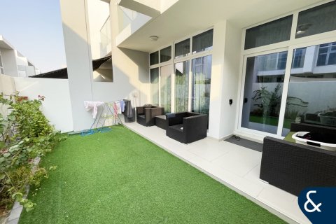 Townhouse in DAMAC Hills (Akoya by DAMAC), Dubai 3 bedrooms, 155 sq.m. № 75163 - photo 6