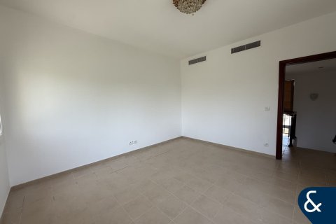 Villa en Arabian Ranches, Dubai, 4 dormitorios, 186 m², № 75167 - foto 9