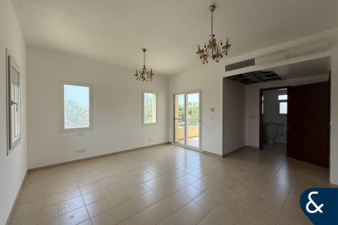 Villa en Arabian Ranches, Dubai, 4 dormitorios, 186 m², № 75167 - foto 11