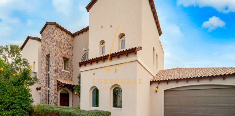 Villa in Jumeirah Golf Estates, Dubai 6 bedrooms, 871 sq.m. № 78194