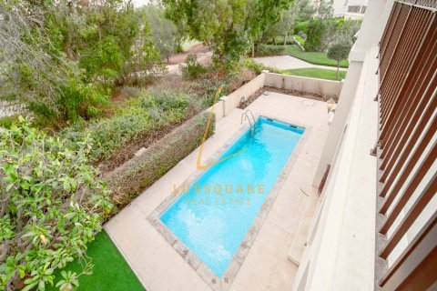 Villa in Jumeirah Golf Estates, Dubai 6 bedrooms, 871 sq.m. № 78194 - photo 16