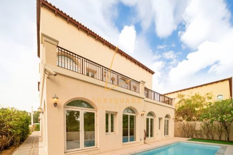 Villa in Jumeirah Golf Estates, Dubai 6 bedrooms, 871 sq.m. № 78194 - photo 2