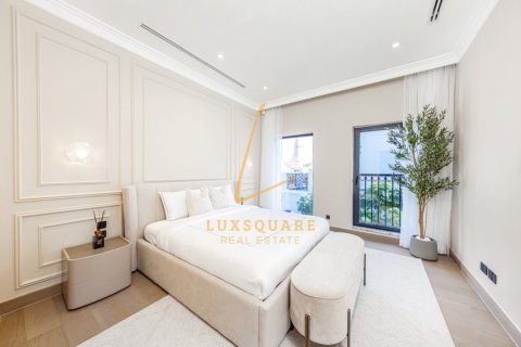 Villa en Jumeirah Golf Estates, Dubai, 5 dormitorios, 896 m², № 78195 - foto 14