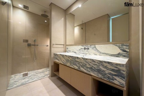 Apartment in Dubai 3 bedrooms, 335.7 sq.m. № 110615 - photo 19